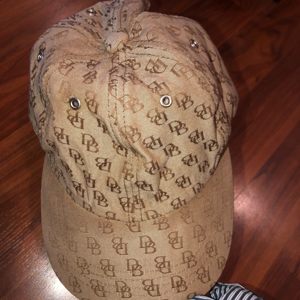DB monogram cap - Picture 2 of 3